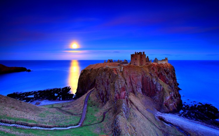 dunnottar-castle-images